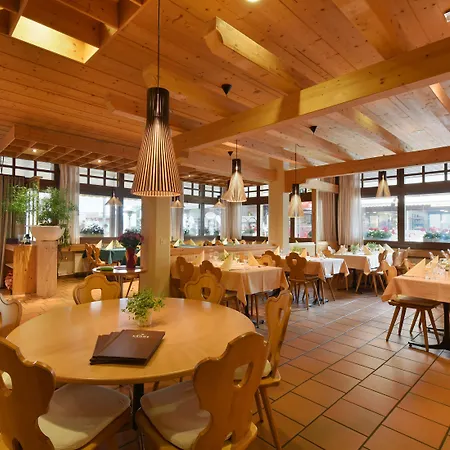 Krone Hotel 3*