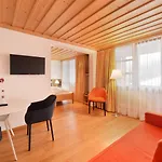 Krone Hotel 3*